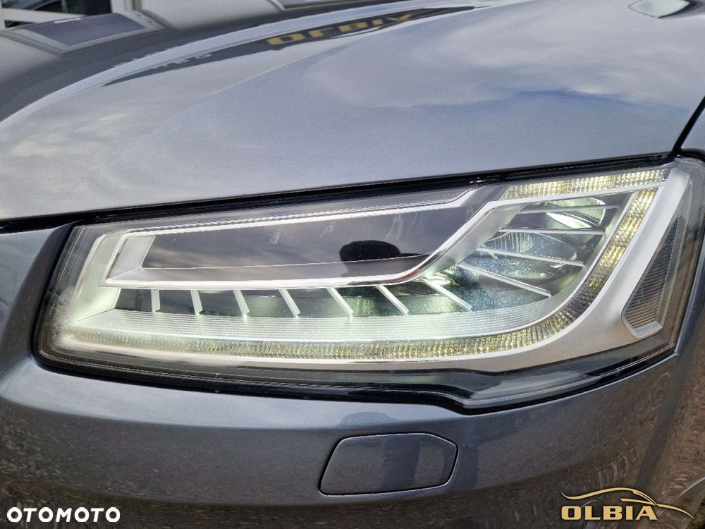 Audi A8 - 14