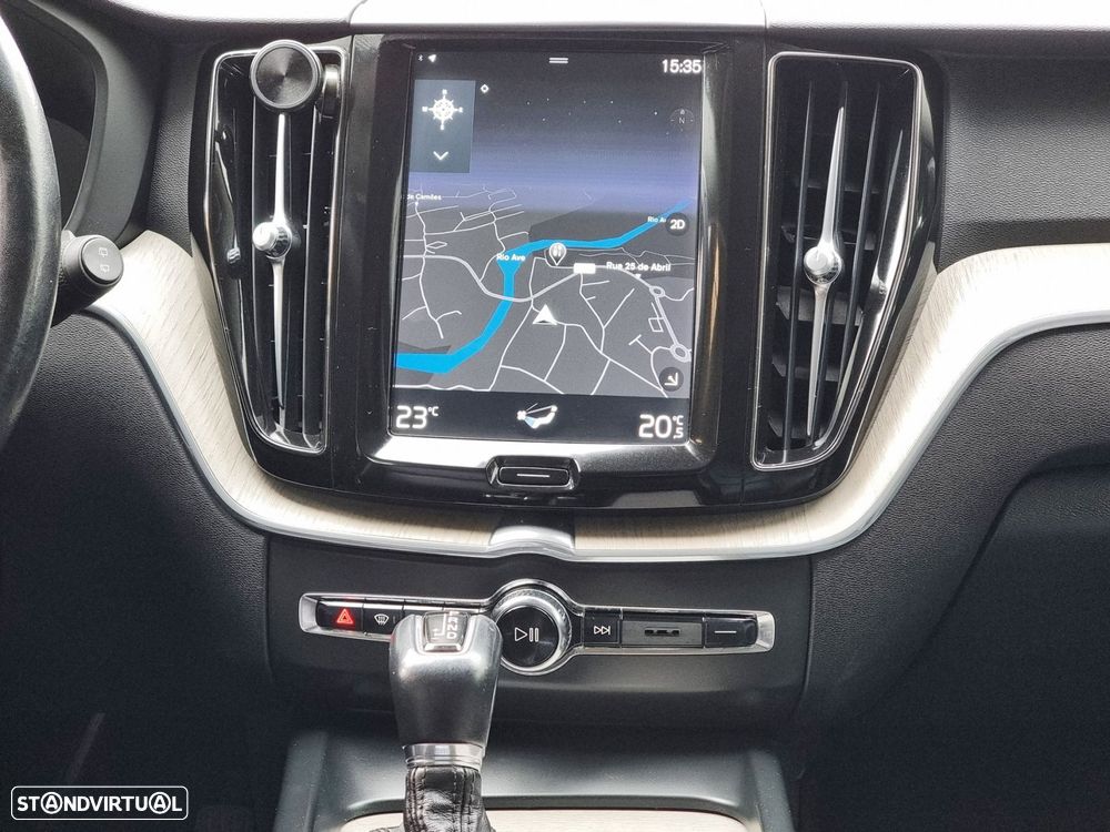 Volvo XC 60 2.0 D4 Inscription Geartronic - 8