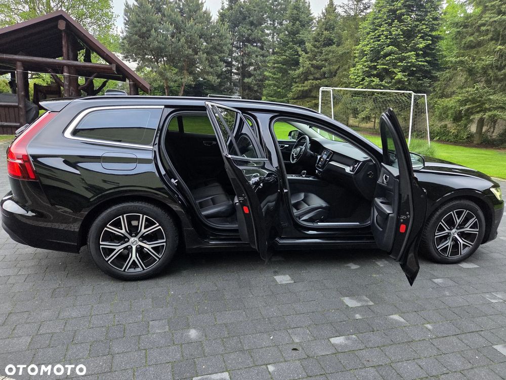 Volvo V60 B3 B Geartronic Momentum Pro - 21