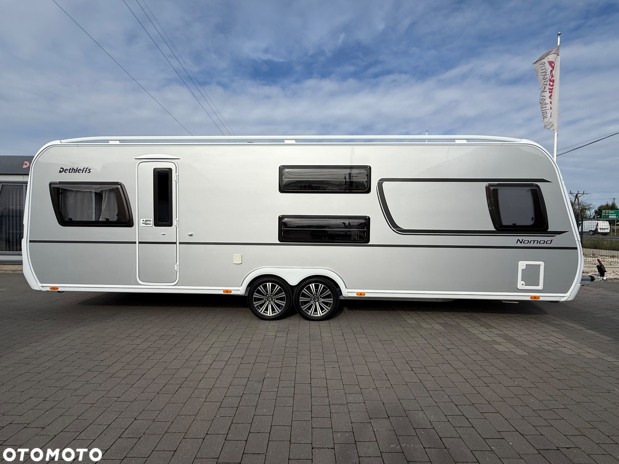 Dethleffs Nomad 730 FKR COMBI 6E Zimowa - 5