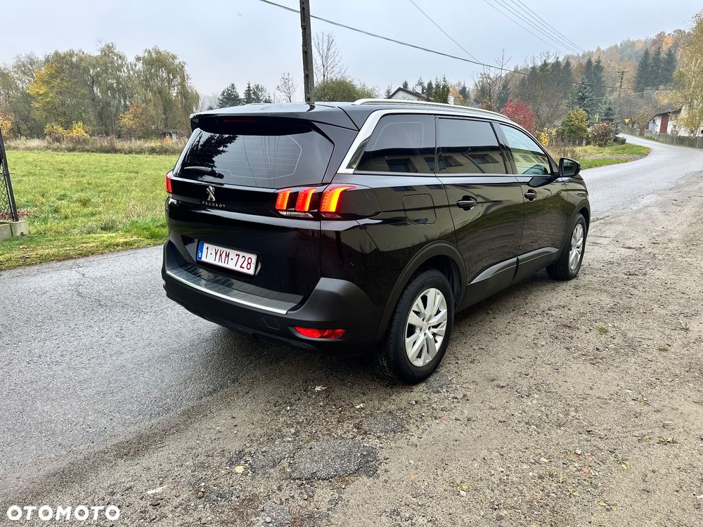 Peugeot 5008 2018 photo 5