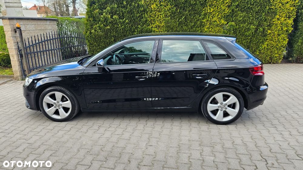 Audi A3 Sportback 1.4 TFSI Attraction - 9