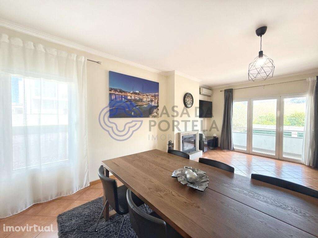 Moradia T3 com espaço exterior e garagem fechada em Fajões, Oliveira d - Grande imagem: 5/40