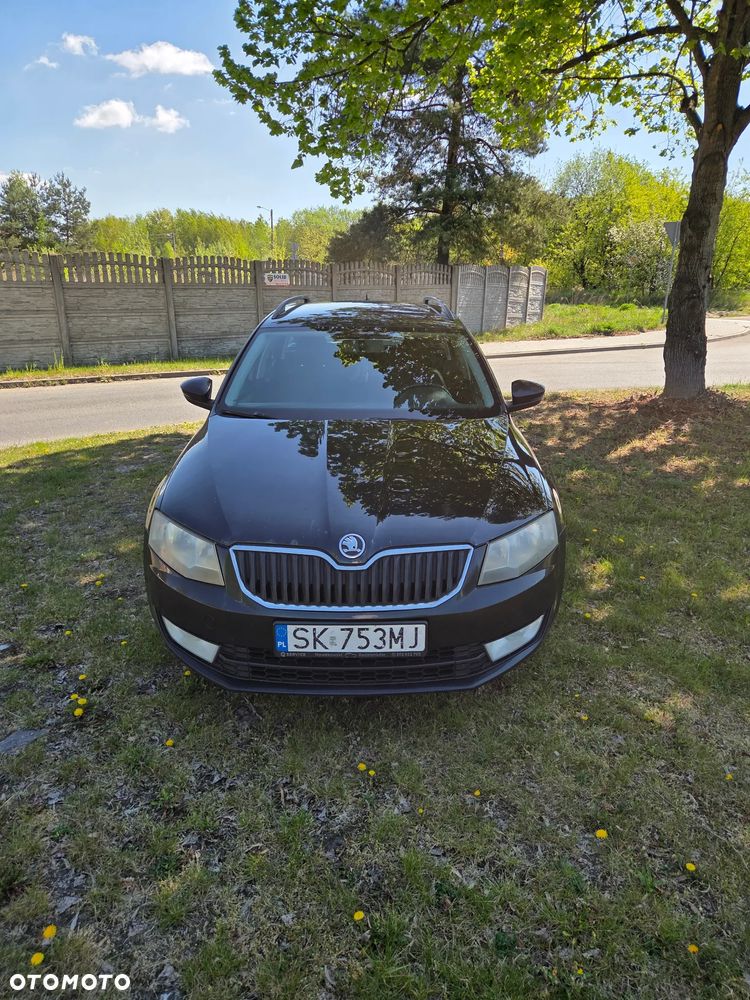Skoda Octavia 1.6 TDI Ambition DSG - 8