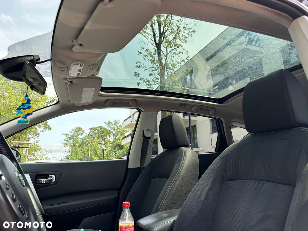 Nissan Qashqai 2.0 Visia - 14