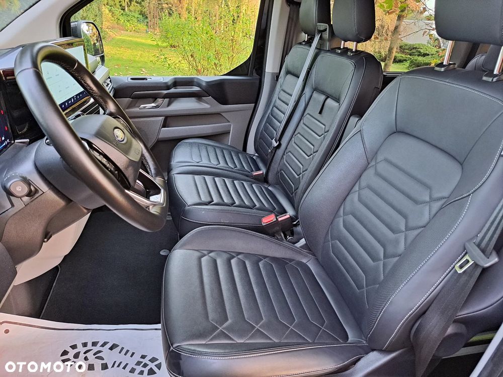 Ford Tourneo Custom L1H1 VA Autm Titanium - 12