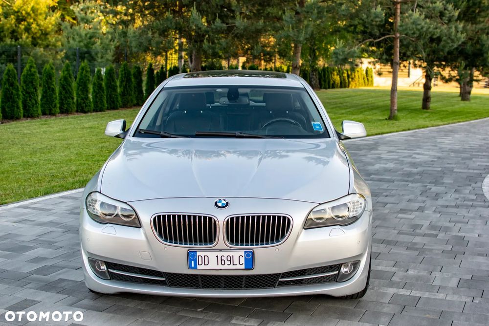 BMW Seria 5 - 23