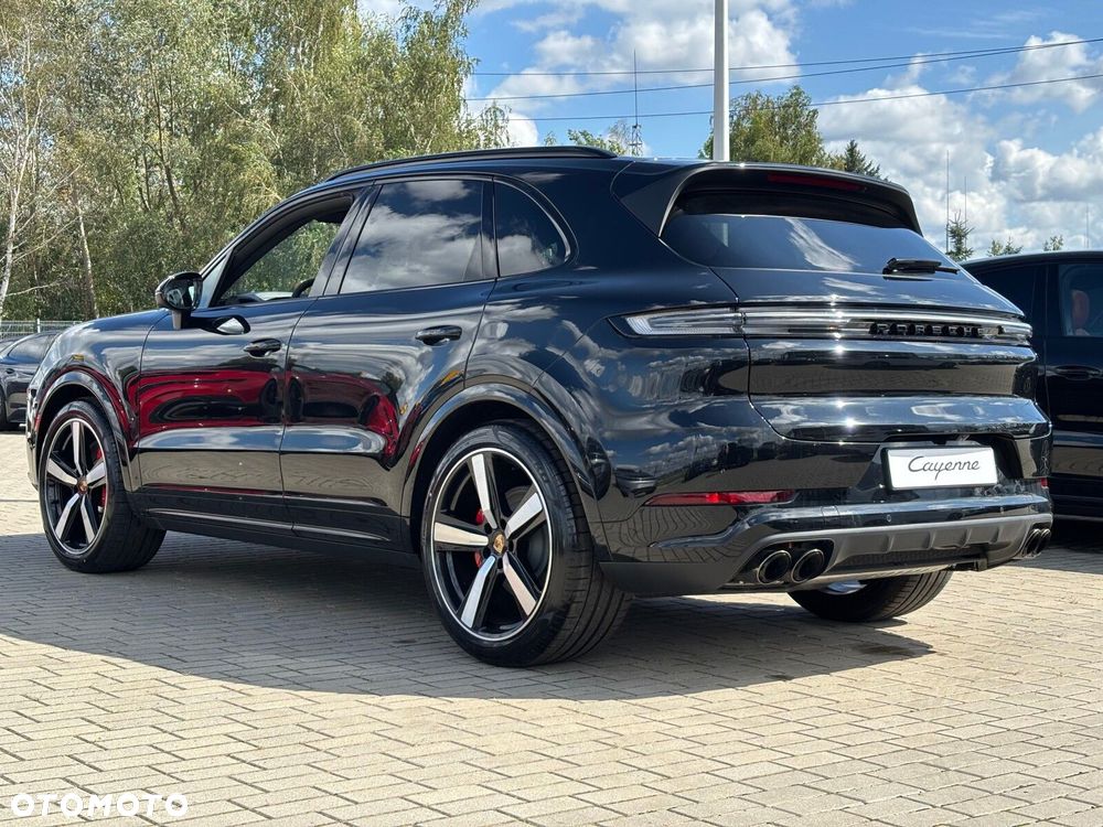 Porsche Cayenne - 6