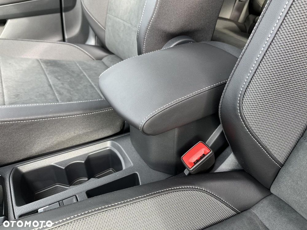 Volkswagen T-Roc - 30