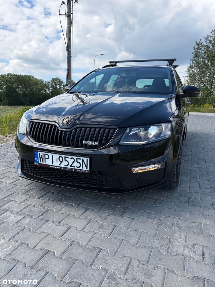 Skoda Octavia 2.0 TDI RS DSG - 1