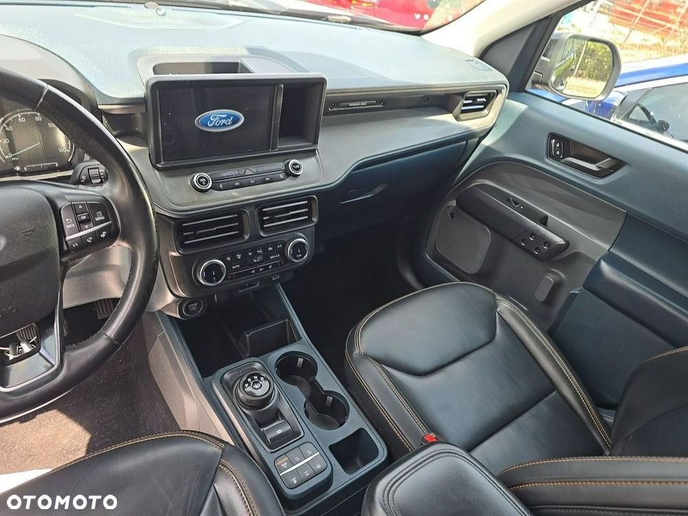Ford Maverick - 10