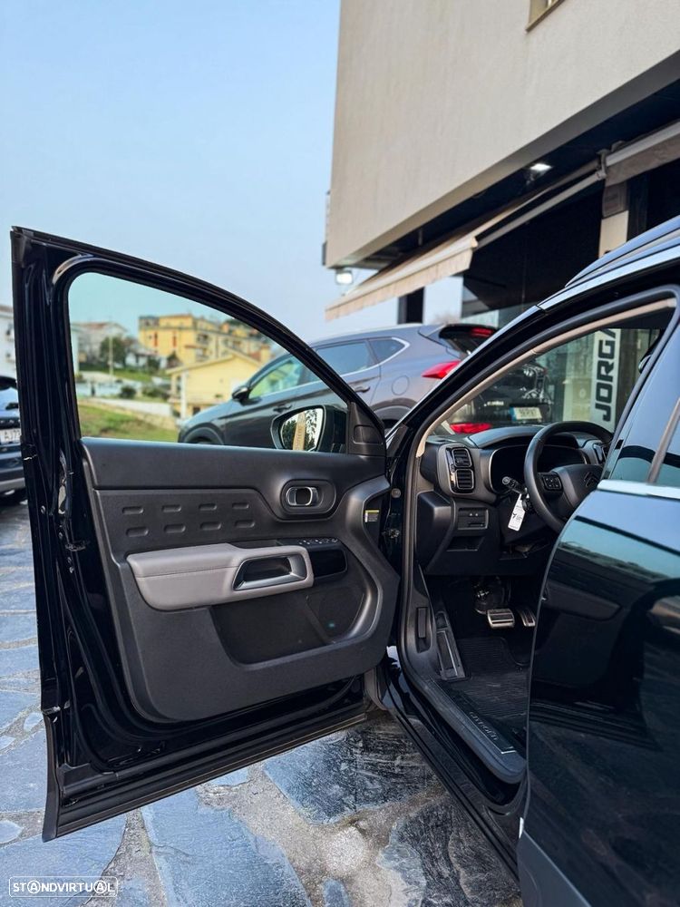 Citroën C5 Aircross 1.6 PureTech Shine EAT8 - 8