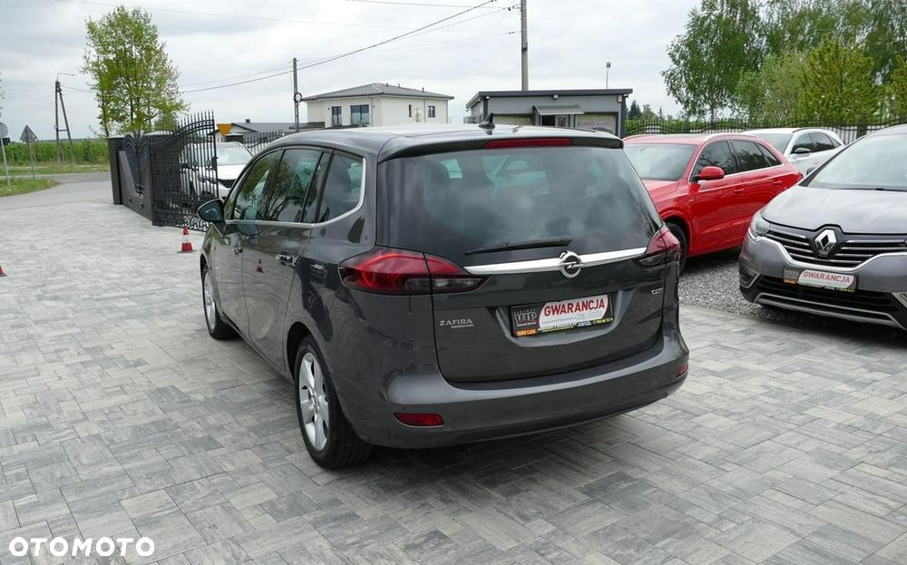 Opel Zafira - 12