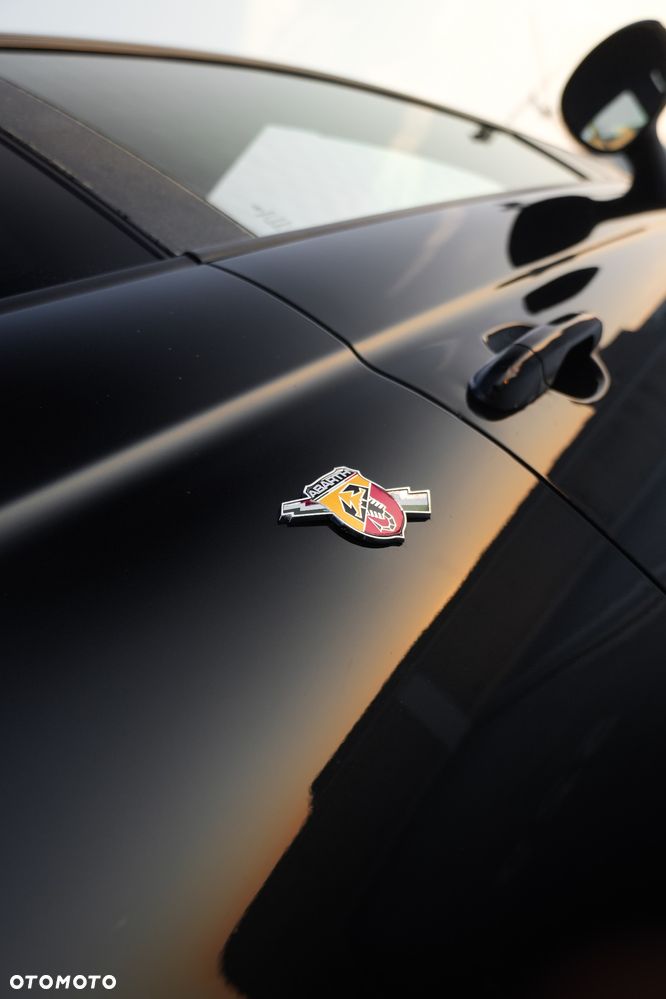 Abarth 500 595 Abarth Competizione - 11