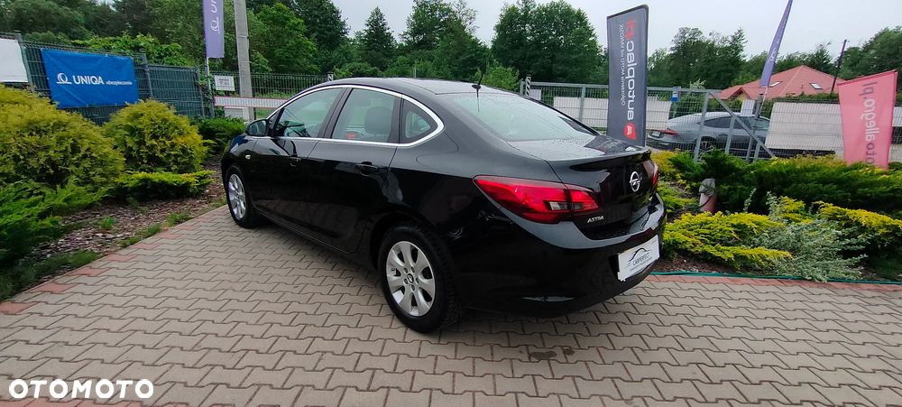 Opel Astra 1.6 CDTI Active S&S - 11