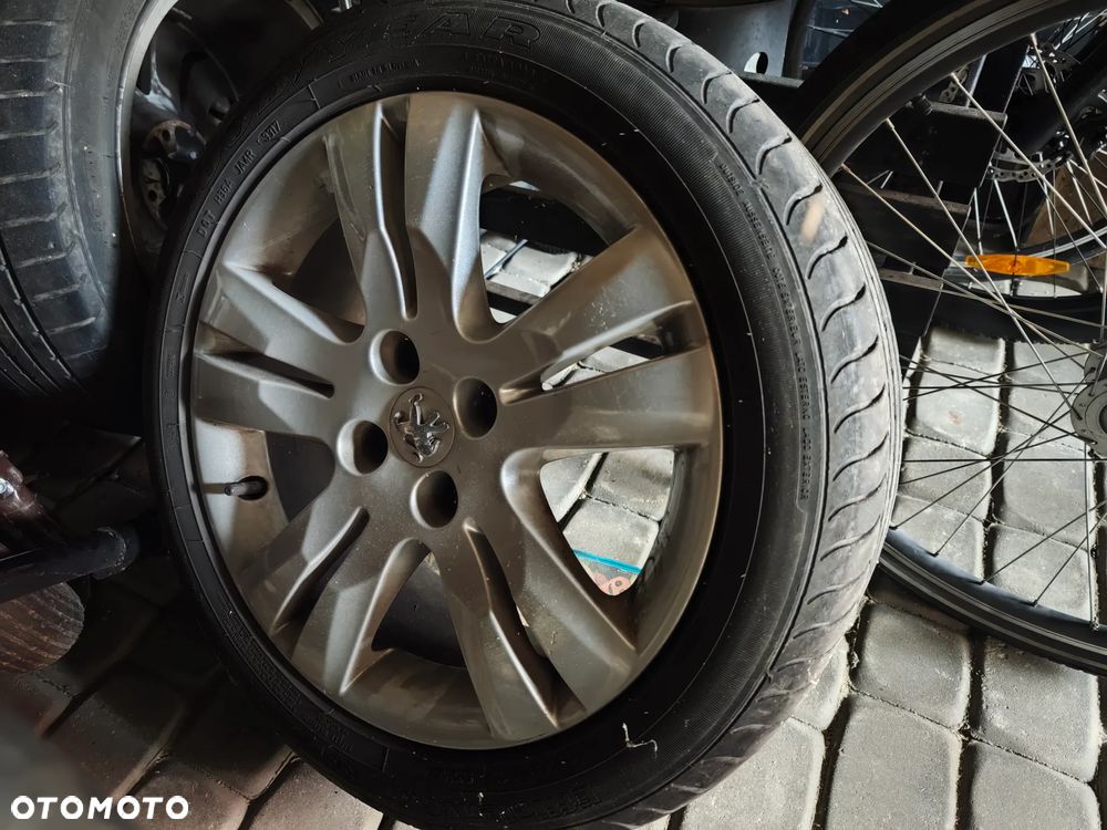 Peugeot 5008 HDI FAP 160 Automatik Business-Line - 17