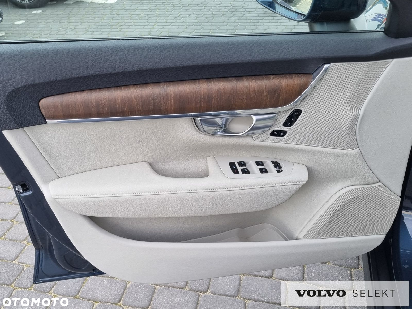 Volvo V90 Cross Country - 14