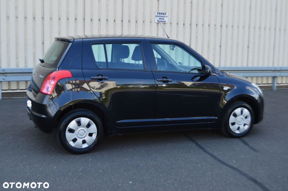 Suzuki Swift - 10