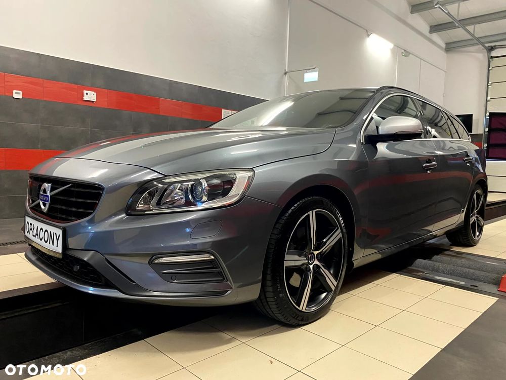 Volvo V60 D4 Drive-E R-Design Momentum - 2