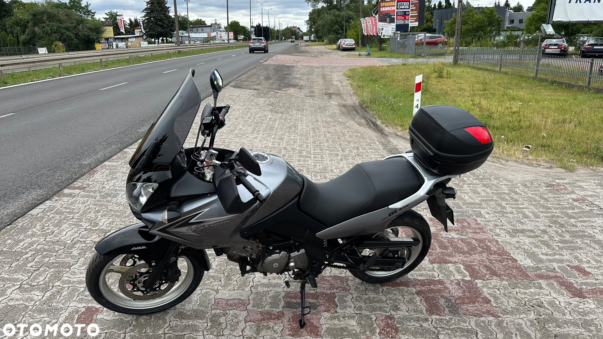 Suzuki DL