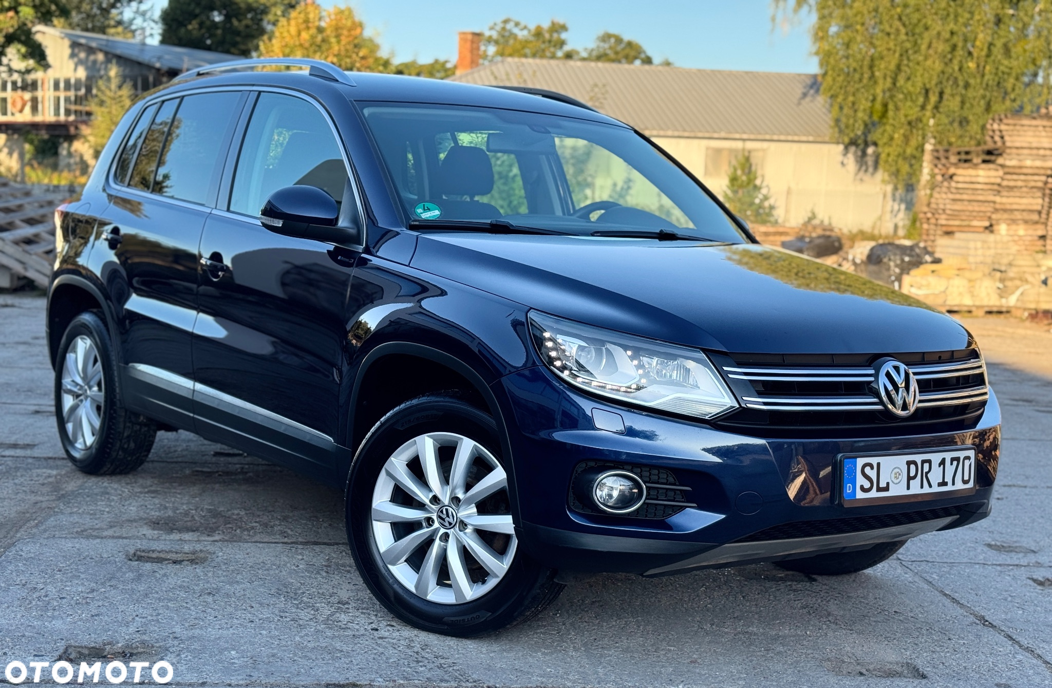 Volkswagen Tiguan - 2