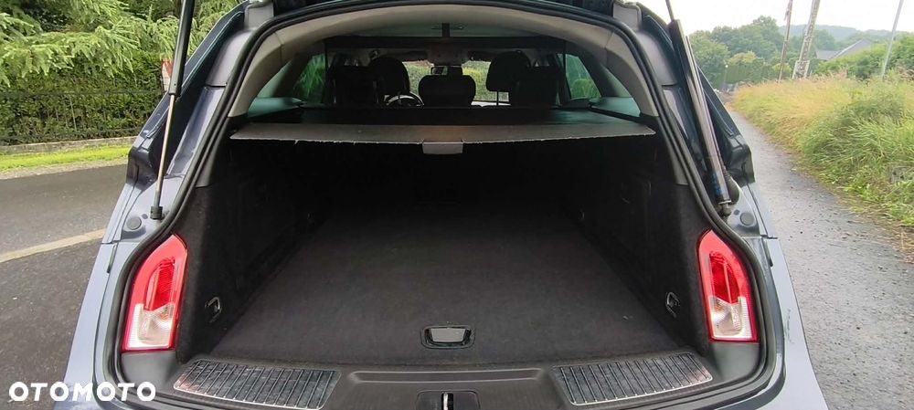 Opel Insignia 2.0 CDTI Sport - 8