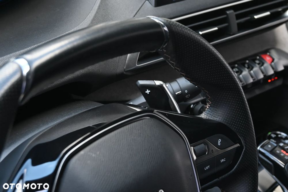 Peugeot 3008 2.0 BlueHDi GT S&S EAT8 - 36