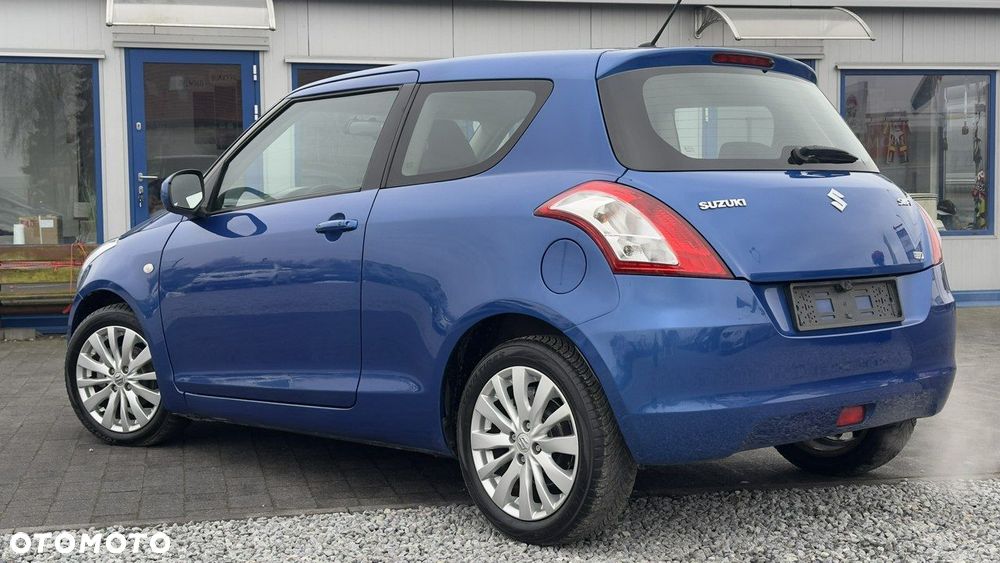 Suzuki Swift - 5