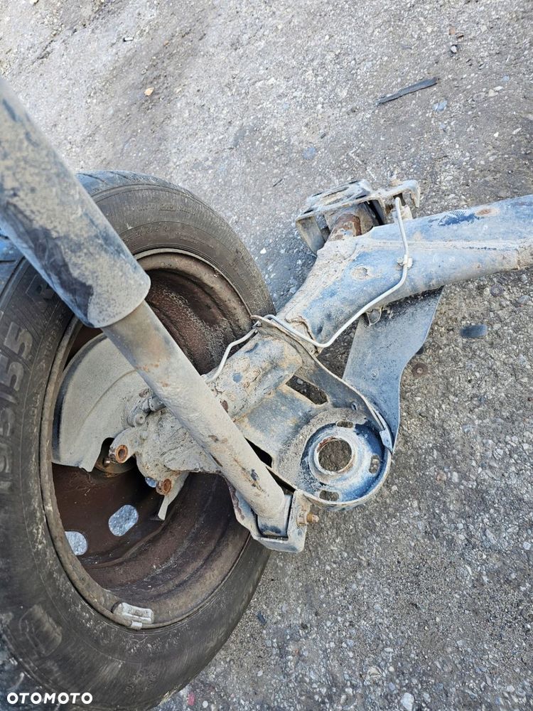 BELKA ZAWIESZENIA TYŁ AUDI TT 8N EU 98 - 5