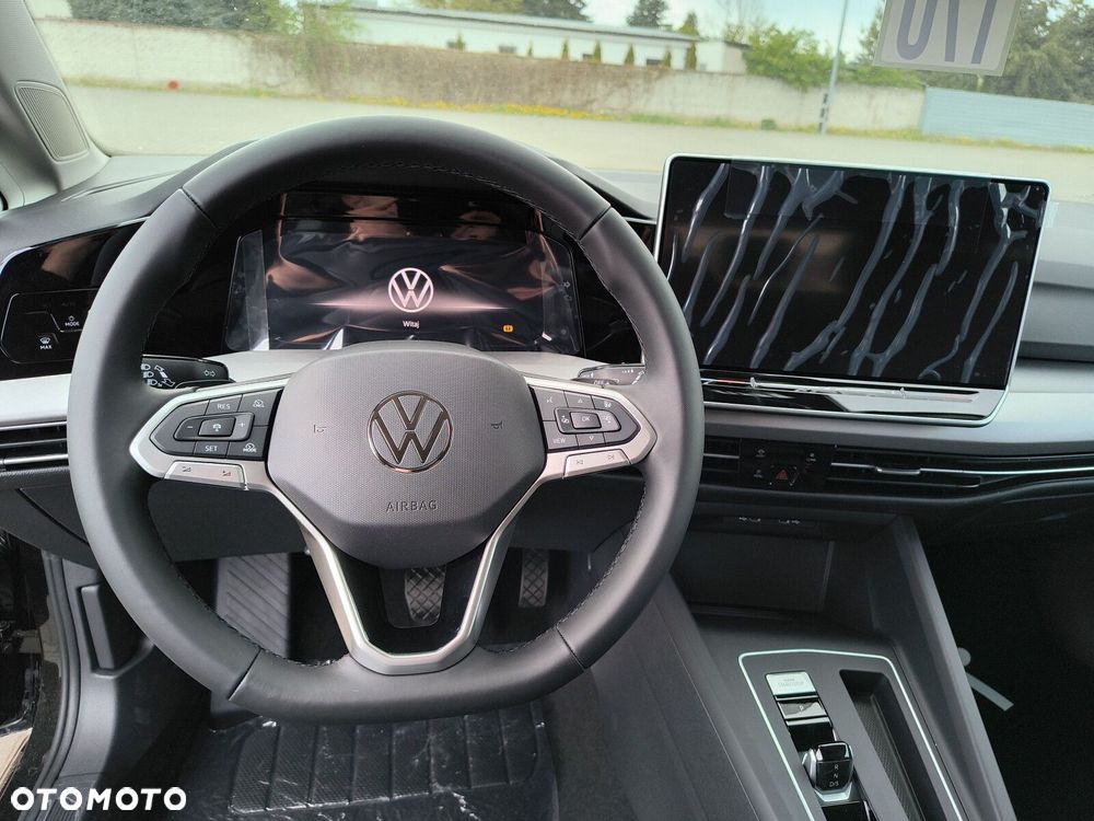 Volkswagen Golf - 13