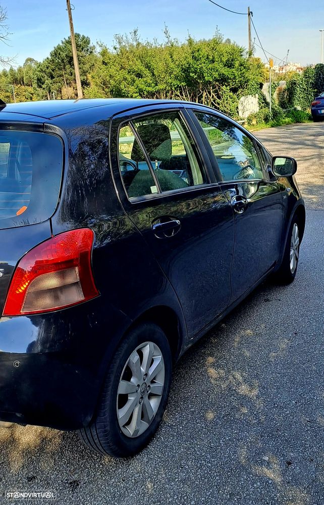Toyota Yaris 1.4 D-4D Rock In Rio - 6