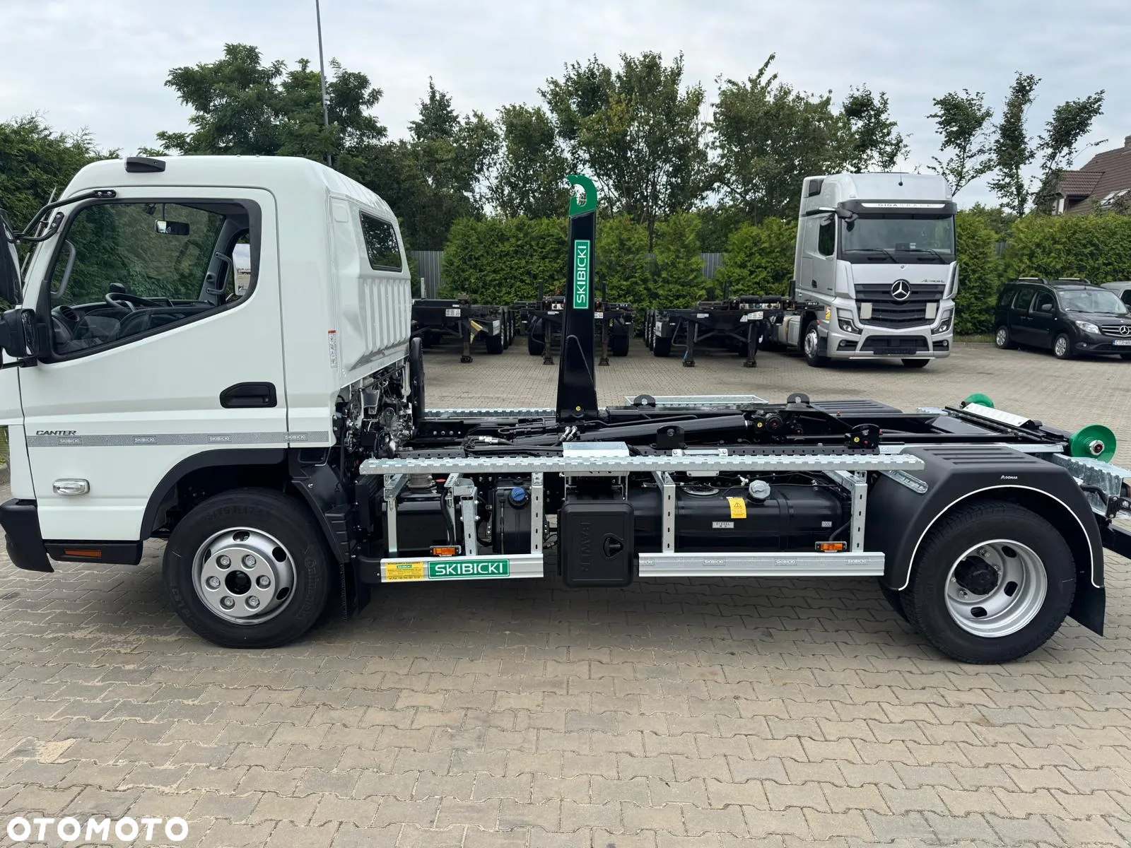 FUSO Canter 9c18 - 3