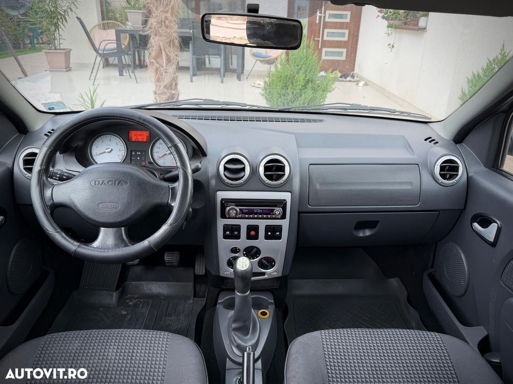 Dacia Logan 1.6 16V Laureate - 7