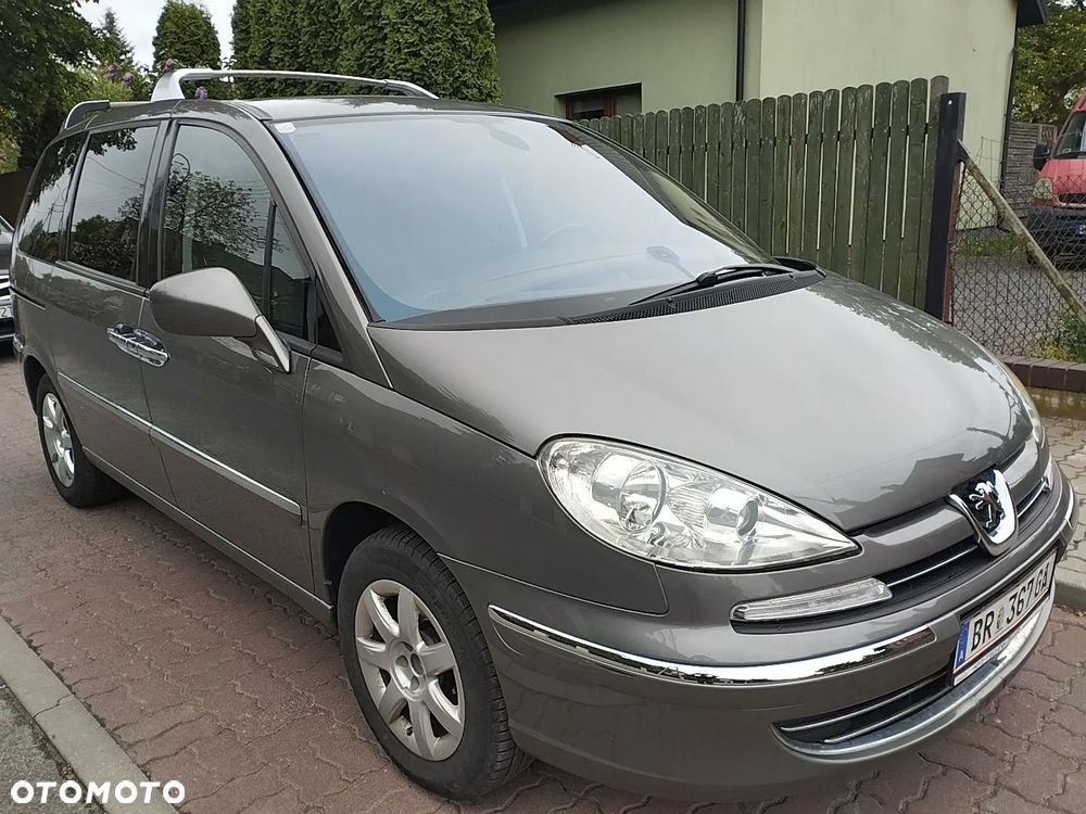 Peugeot 807 HDi 135 Premium - 2