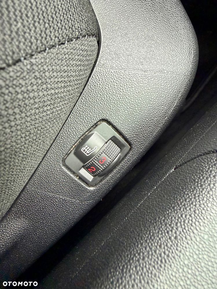 Citroën C4 Grand Picasso BlueHDi 150 Intensive - 32