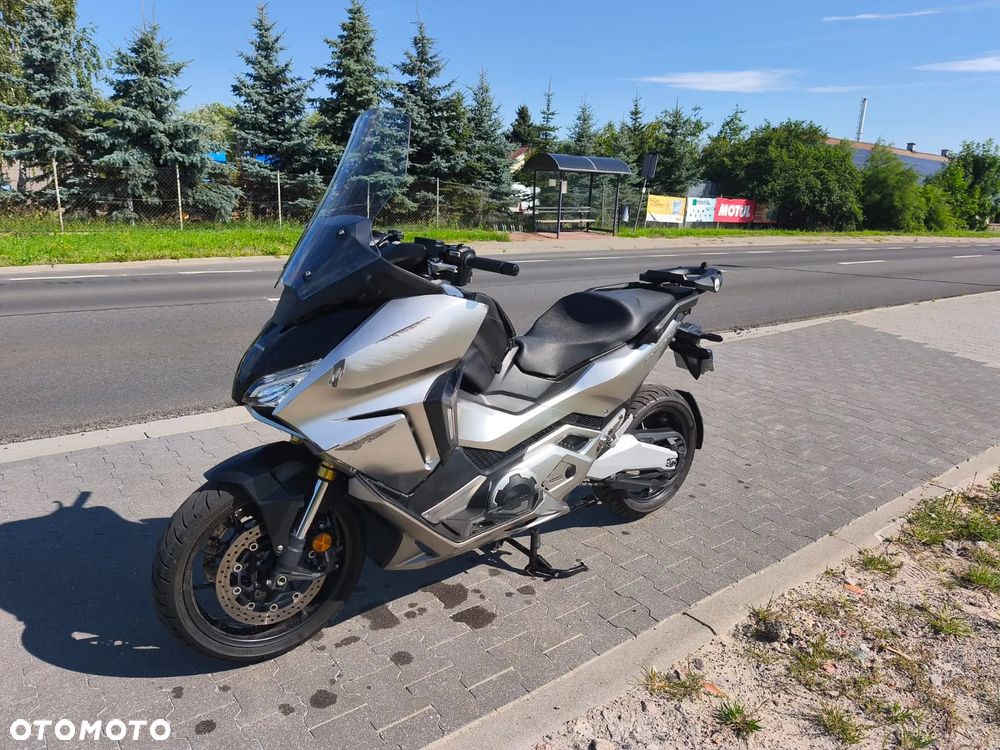 Honda NSS - 4