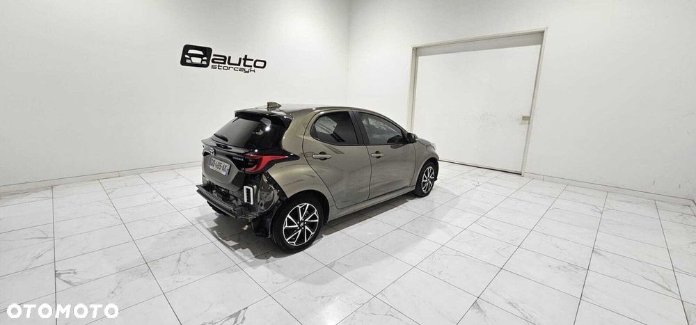 Toyota Yaris - 10