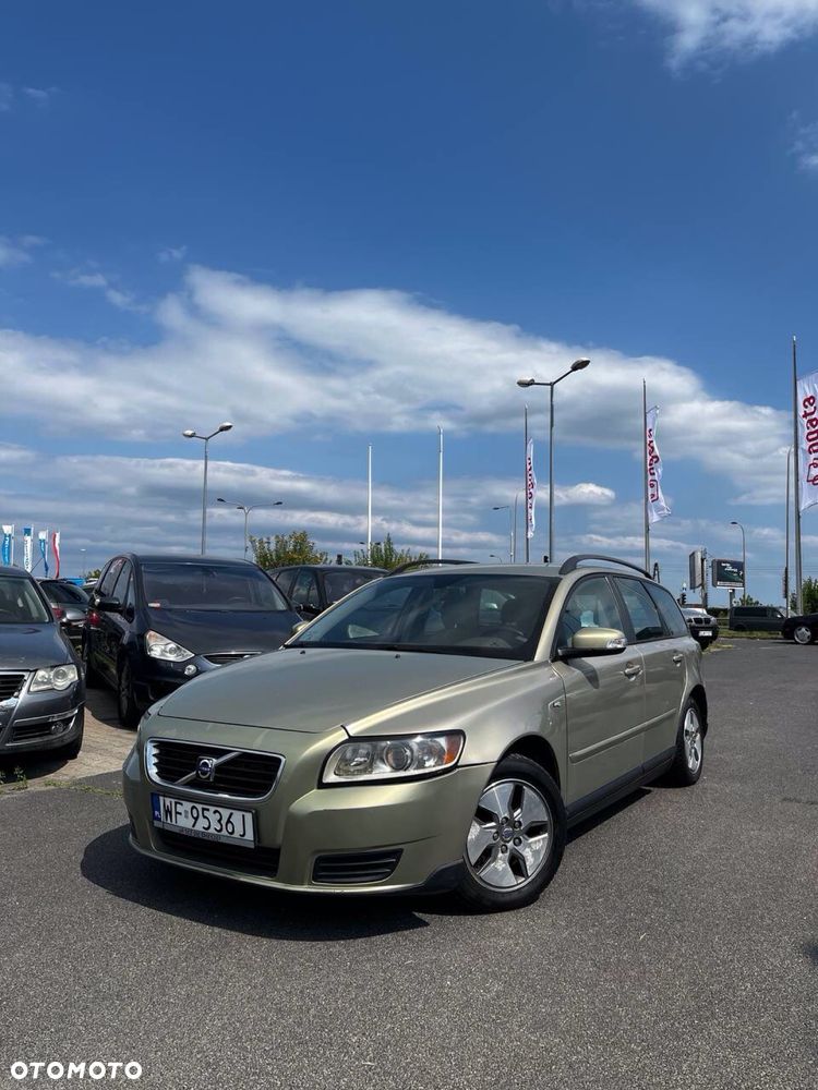 Volvo V50 - 1
