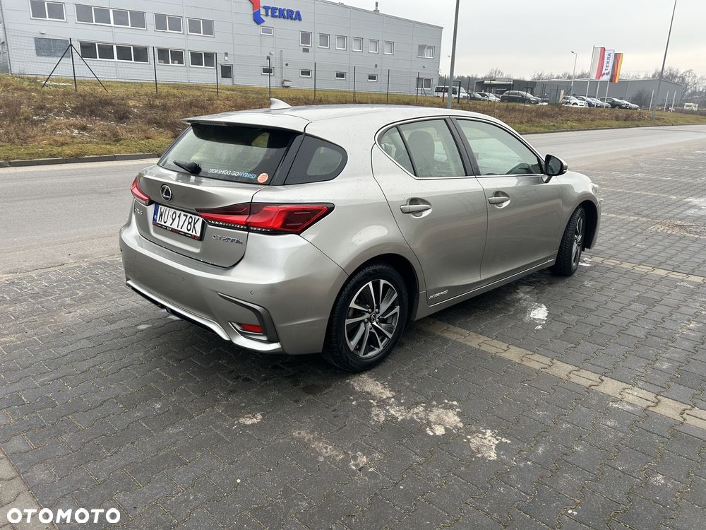 Lexus CT 200h Elegance - 3