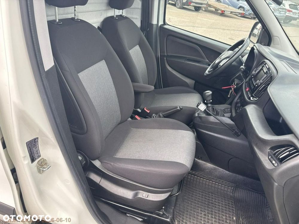 Fiat Doblo - 12