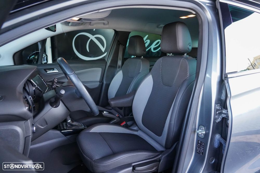 Opel Crossland X - 23