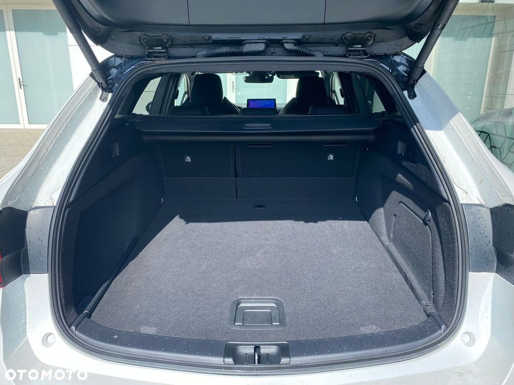 Toyota Corolla 2.0 Hybrid GR Sport - 34