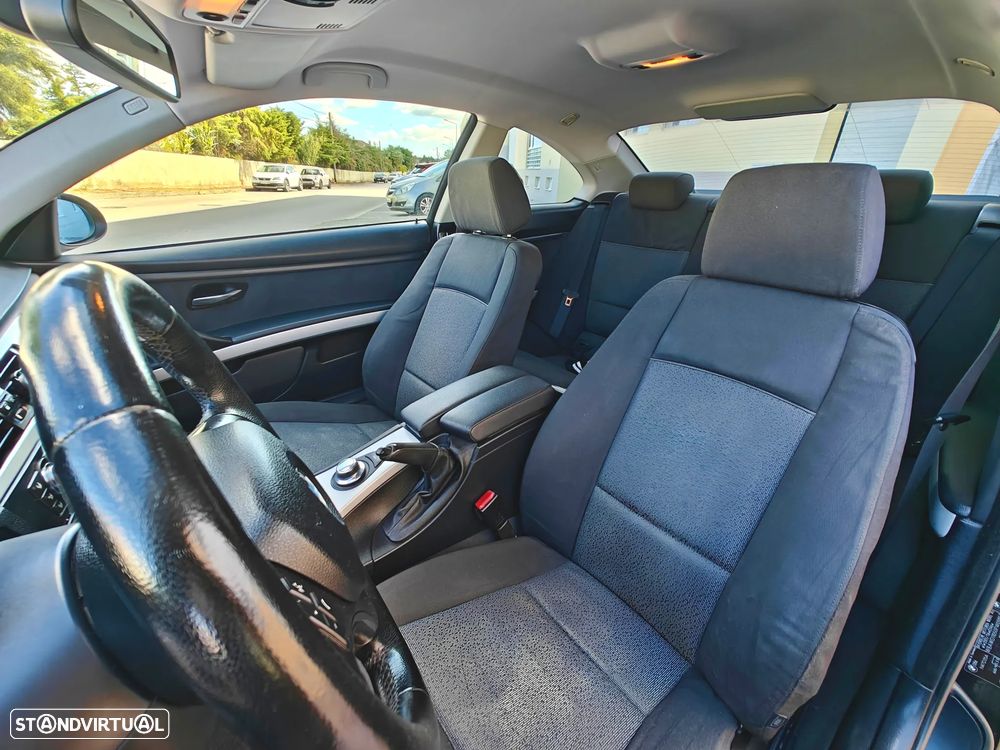 BMW 320 d Coupe - 6