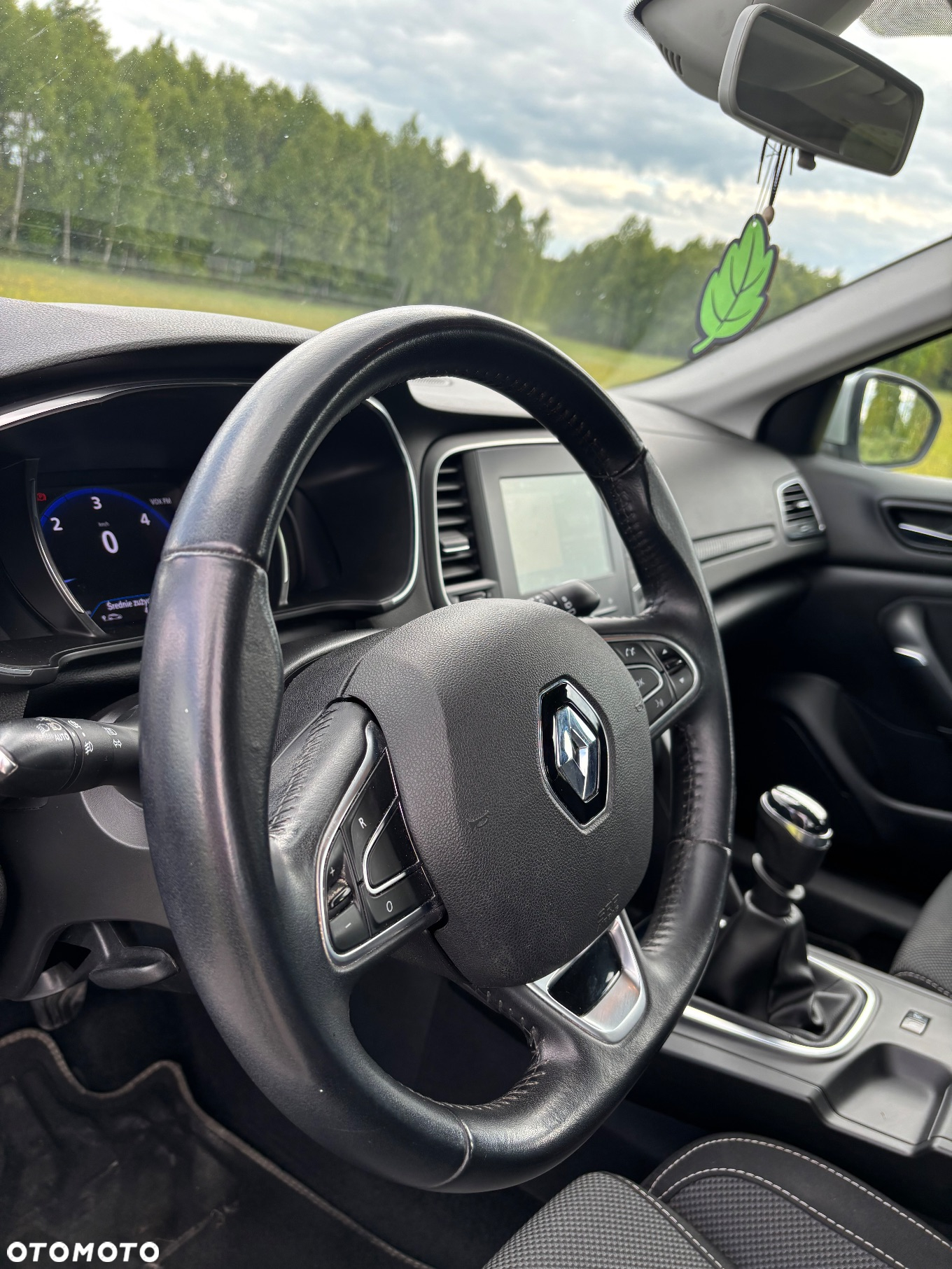 Renault Megane 1.5 Blue dCi Limited - 19