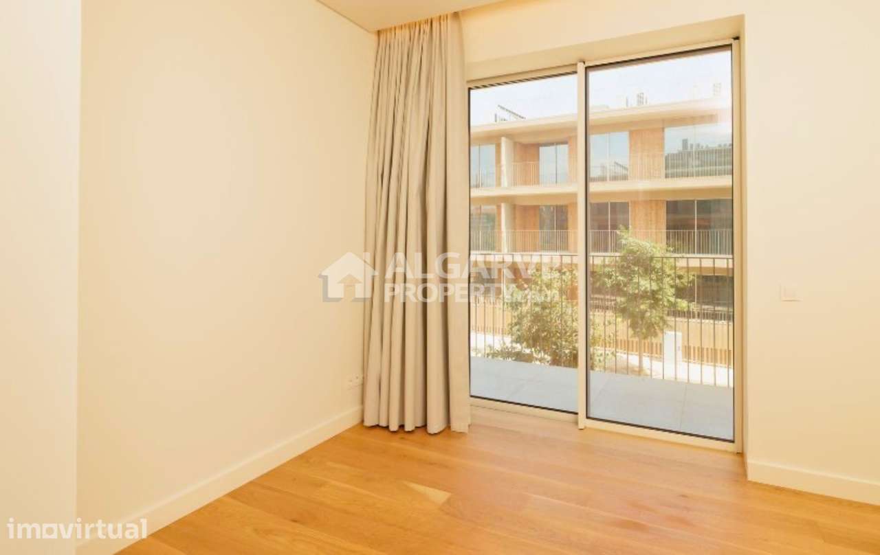 Paraíso à Beira-Mar – Apartamentos Elegantes T3 no Empreendimento Mais - Grande imagem: 4/23