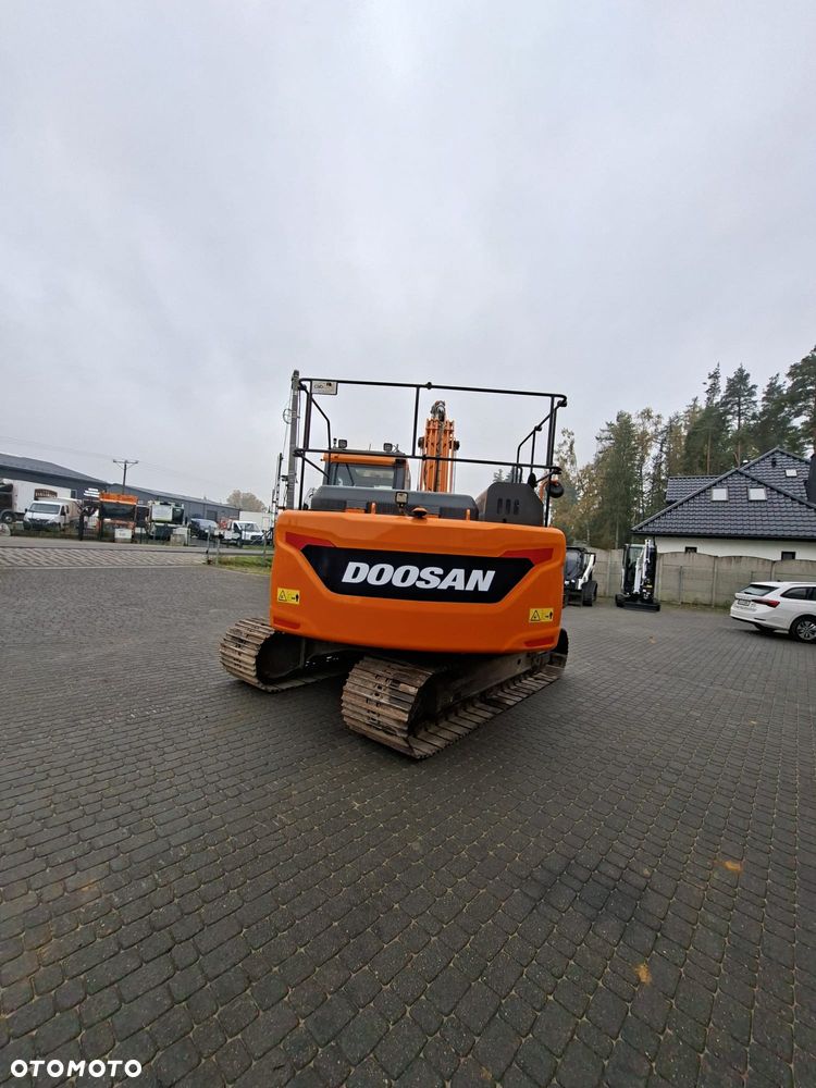 Doosan DX140LC-5 - 9