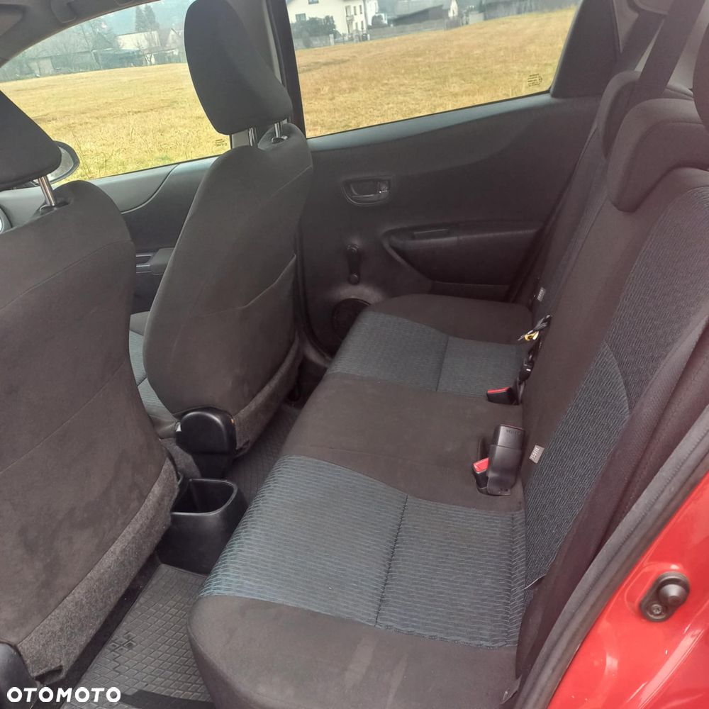 Toyota Yaris 1.0 Active - 24