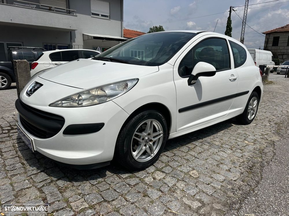 Peugeot 207 1.4 HDi XA - 1