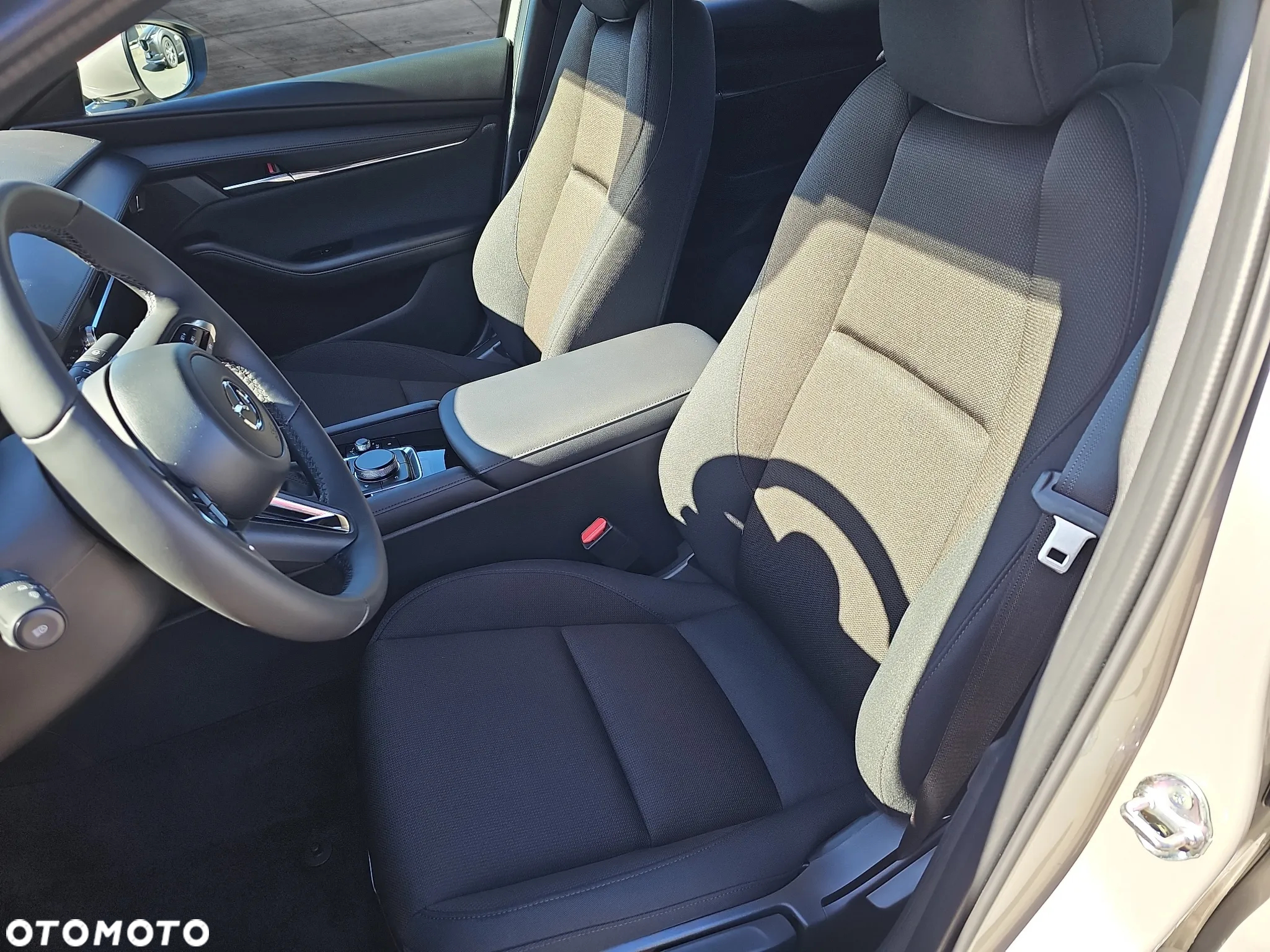 Mazda 3 - 13