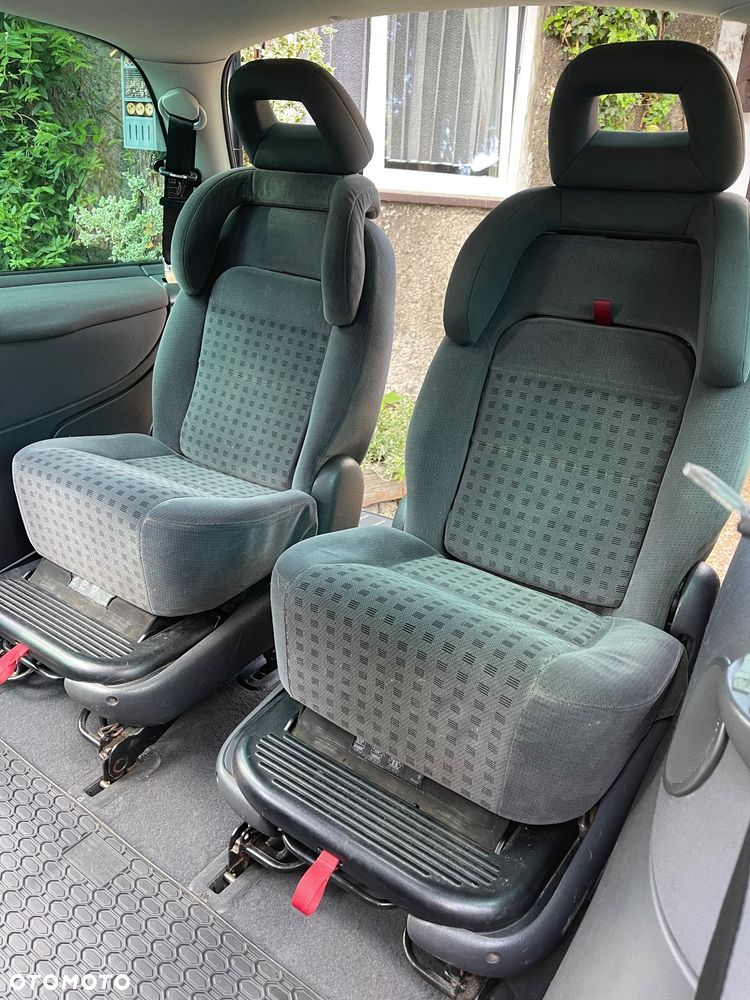Volkswagen Sharan 1.9 TDI Automatik Comfortline - 25
